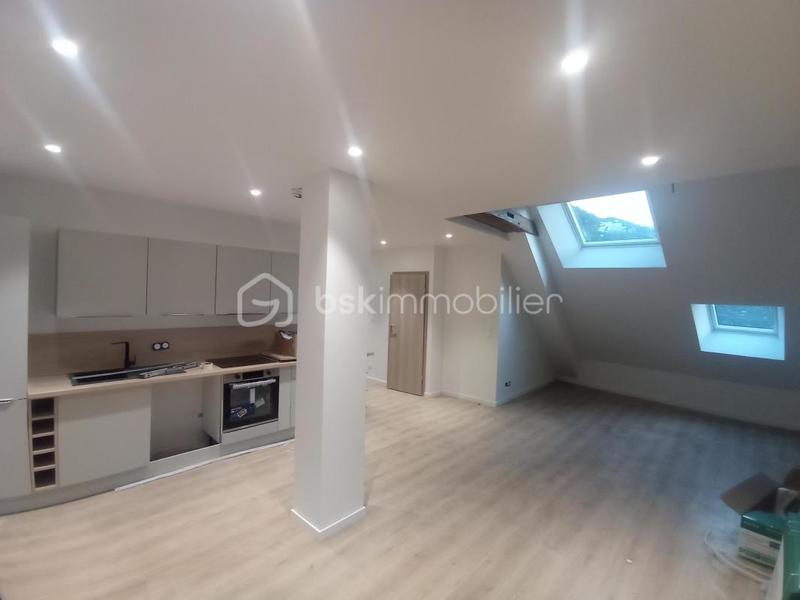 Duplex - 106 m² - 4 pièces