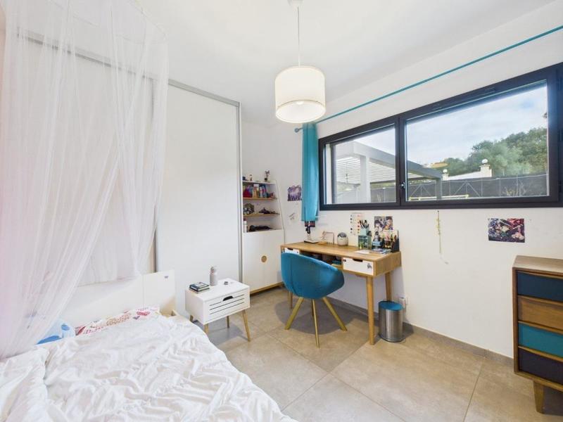 Maison - 133 m² - 5 pièces