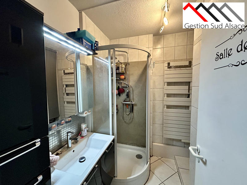 Appartement - 93 m² - 5 pièces