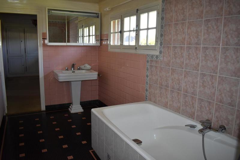 Chaumière - 105 m² - 6 pièces