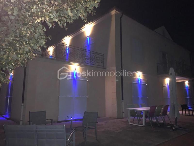 Maison d'architecte - 377 m² - 9 pièces