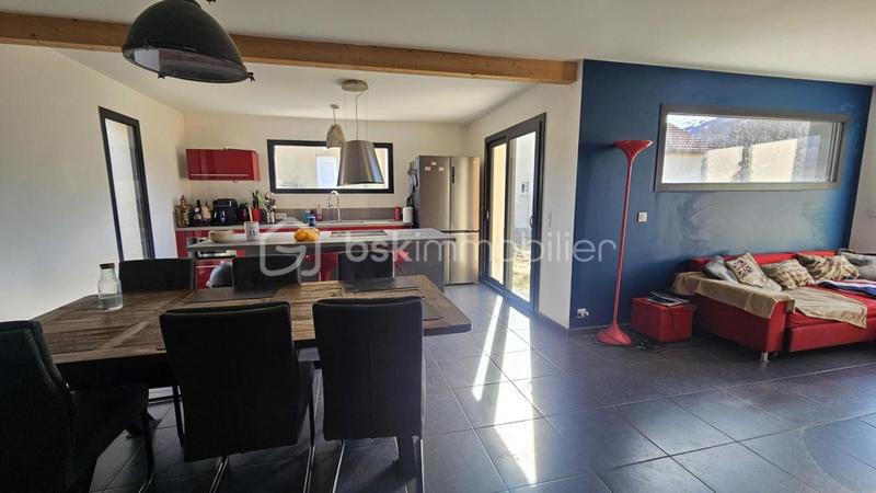 Maison - 113 m² - 5 pièces