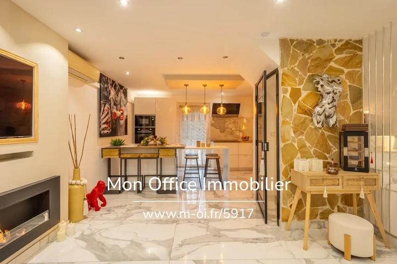 Maison - 65 m² - 3 pièces