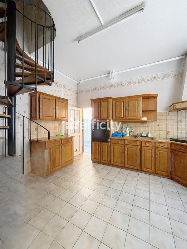 Maison - 110 m² - 4 pièces