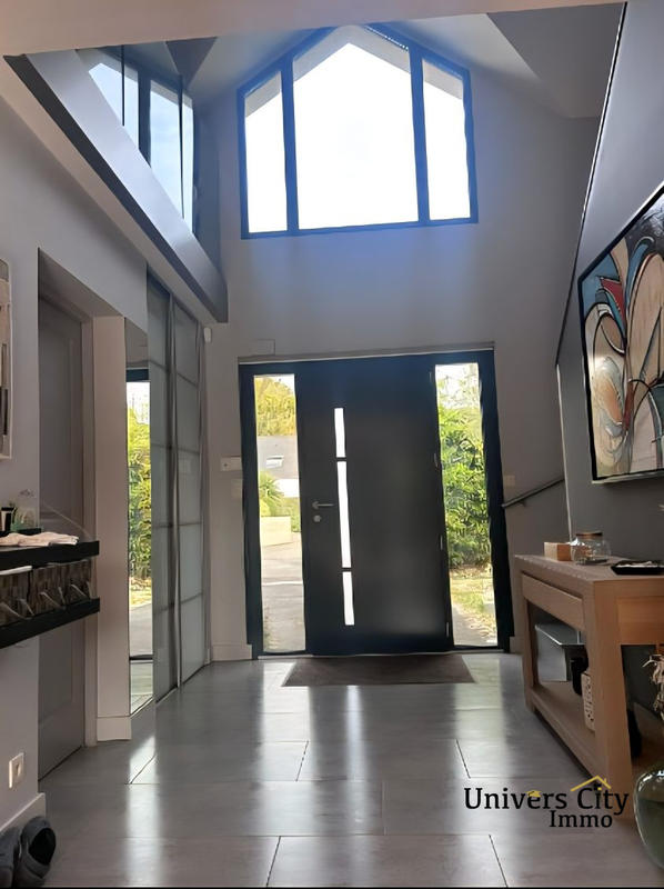 Maison - 156 m² - 7 pièces