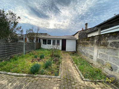 Maison - 74 m² - 4 pièces