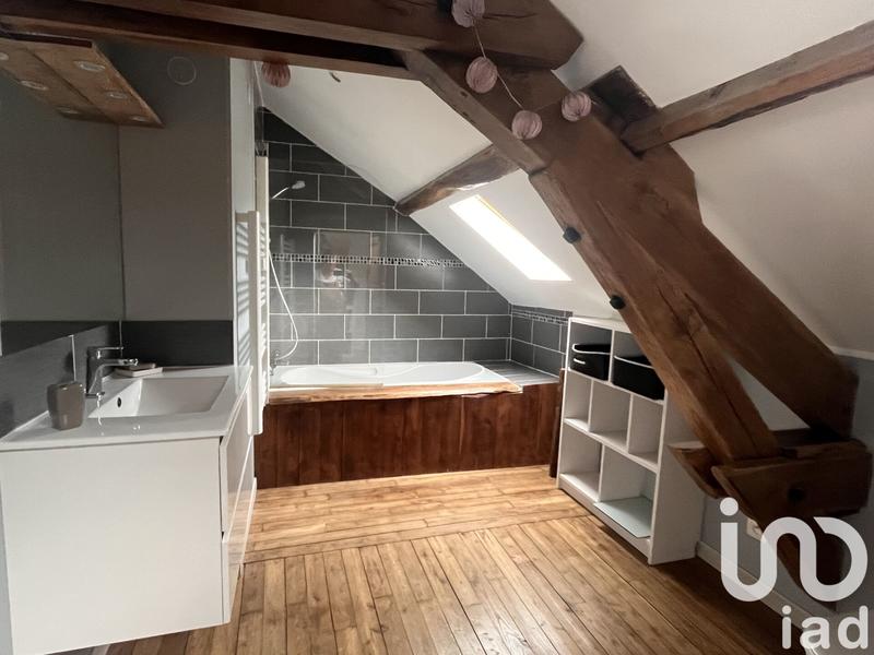 Maison - 140 m² - 5 pièces