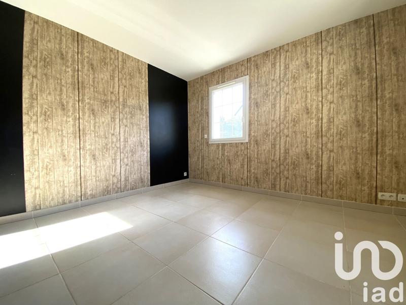 Maison - 222 m² - 7 pièces