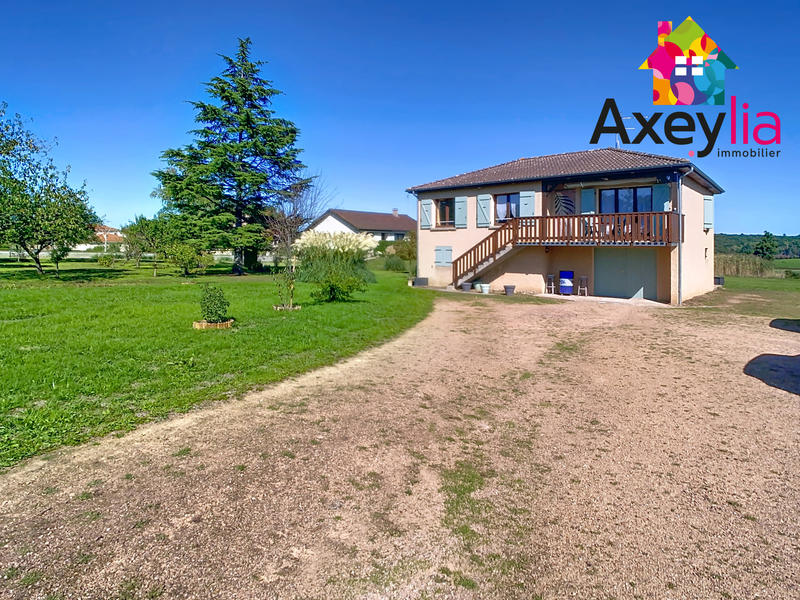 Maison - 90 m² - 4 pièces