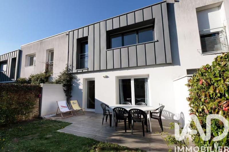 Maison - 88 m² - 4 pièces