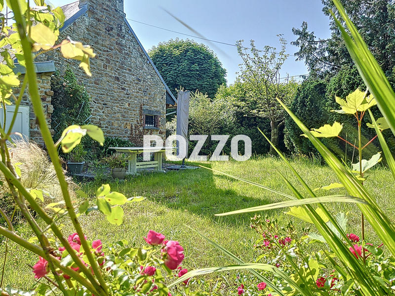 Maison - 210 m² - 8 pièces