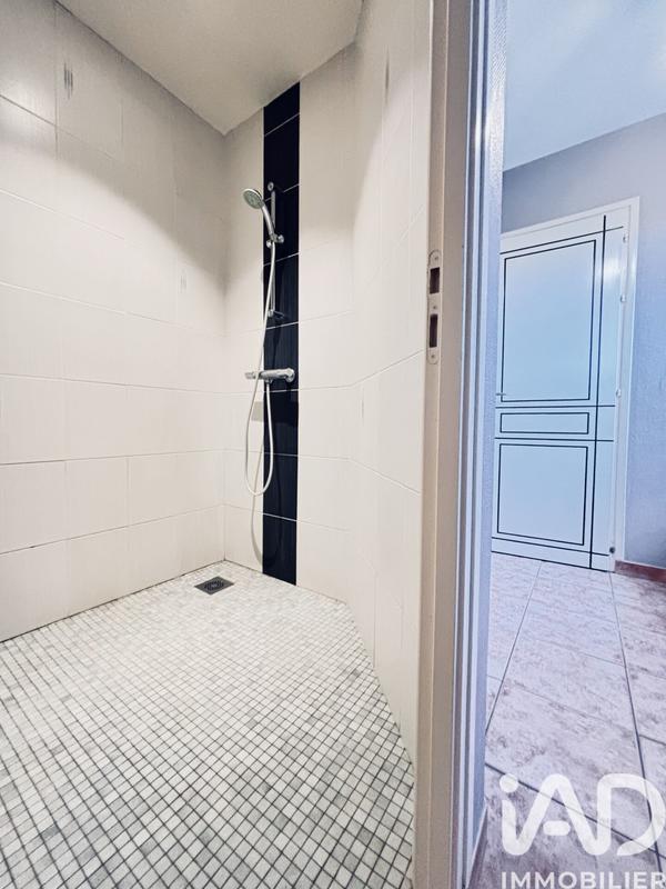 Maison - 138 m² - 6 pièces