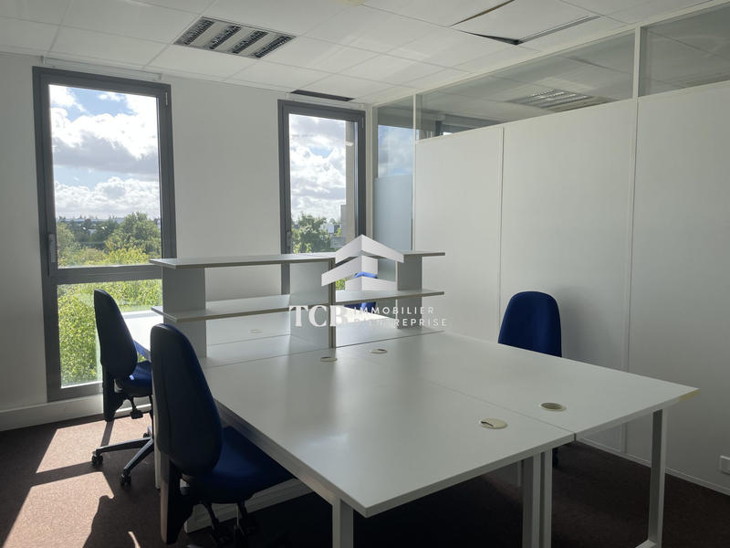 Bureau - 434 m²