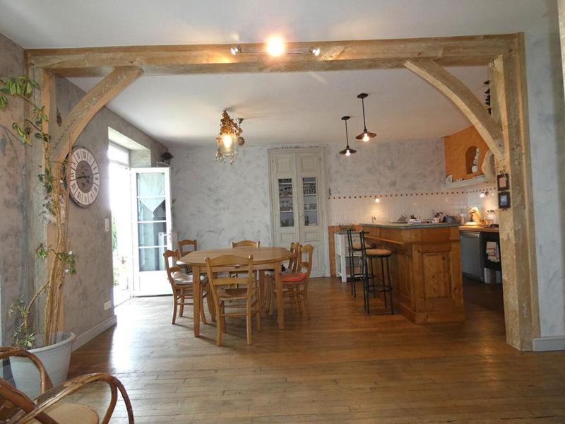 Maison - 165 m² - 6 pièces