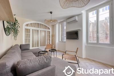 Chambre - 9 m² - 1 pièce