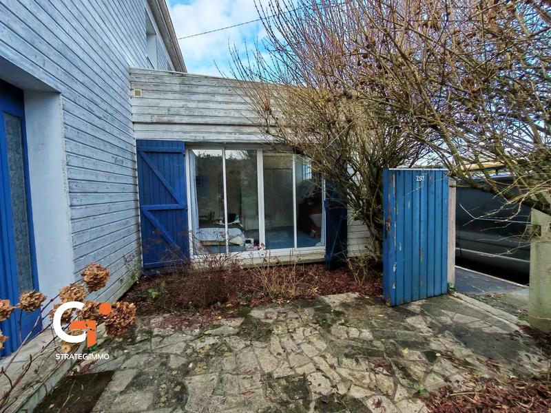 Maison - 180 m² - 7 pièces