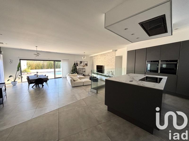 Maison - 158 m² - 5 pièces