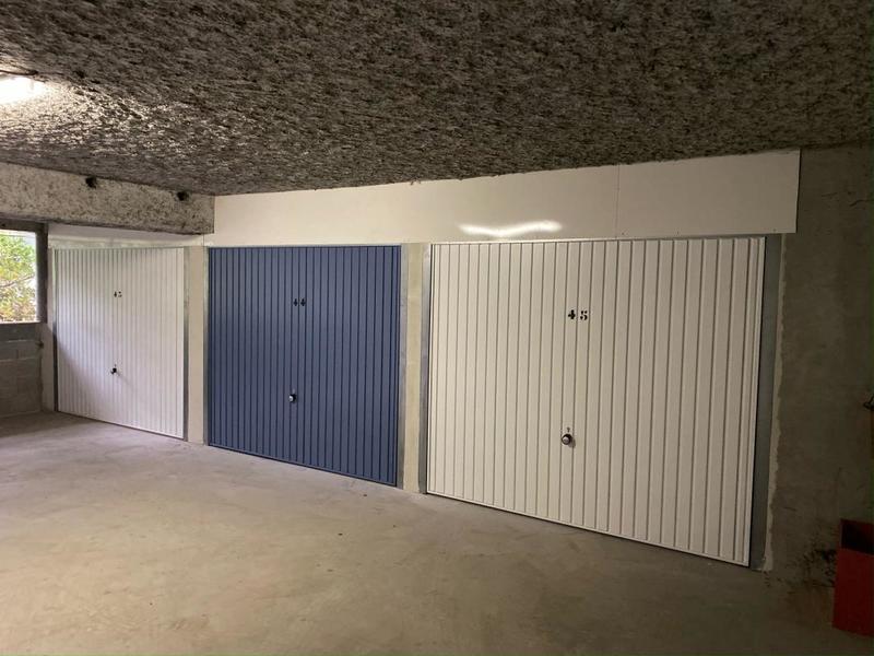 Garage - 12 m²