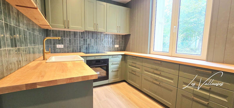 Appartement - 125 m² - 4 pièces