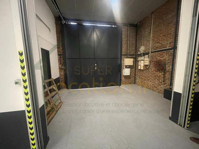 Local commercial - 351 m² - 9 pièces