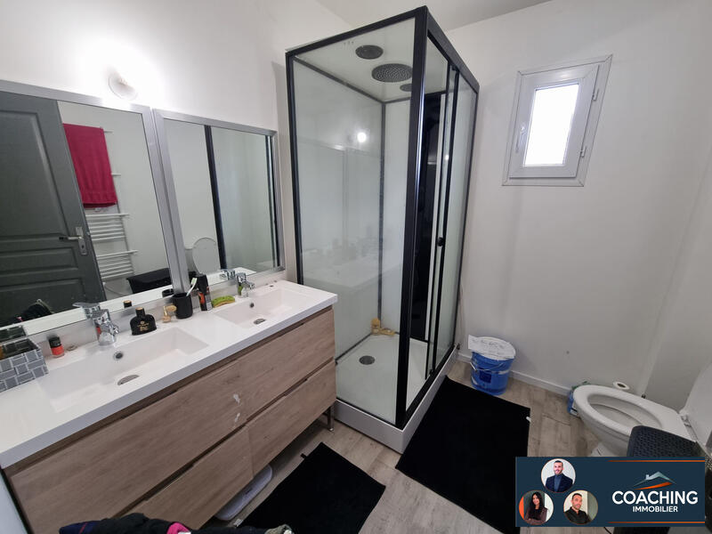 Maison - 95 m² - 5 pièces