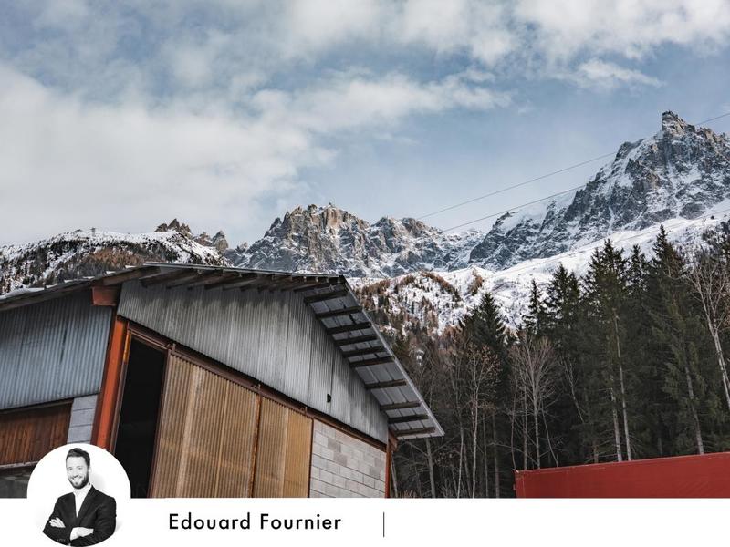 Maison - 704 m² - 5 pièces