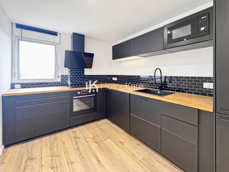 Appartement - 81 m² - 4 pièces