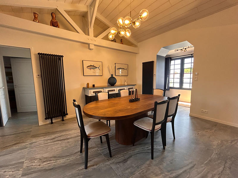 Maison - 104 m² - 5 pièces