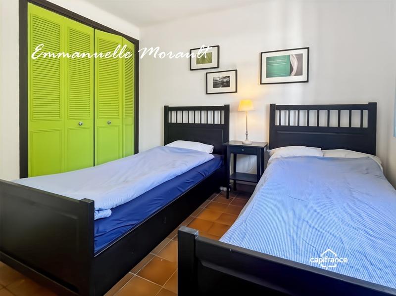 Propriété - 267 m² - 8 pièces