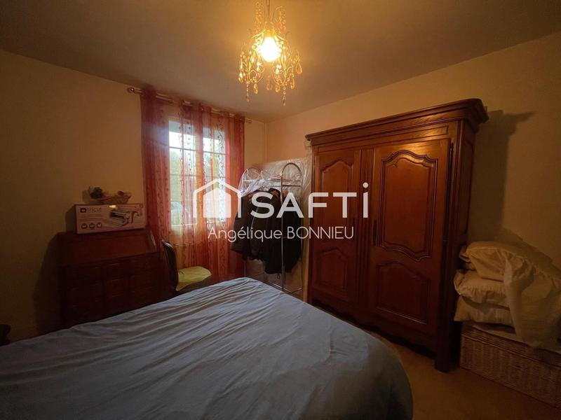 Maison - 159 m² - 5 pièces