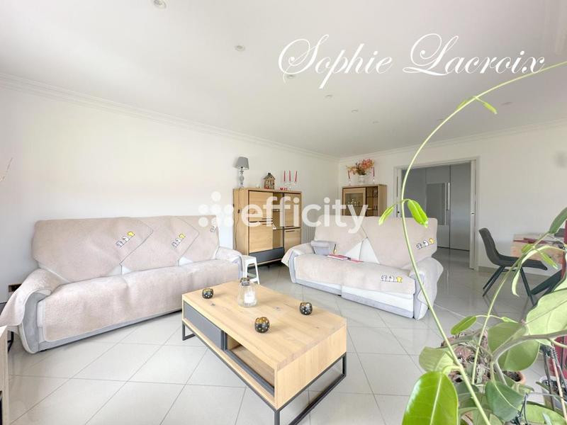 Appartement - 122 m² - 3 pièces