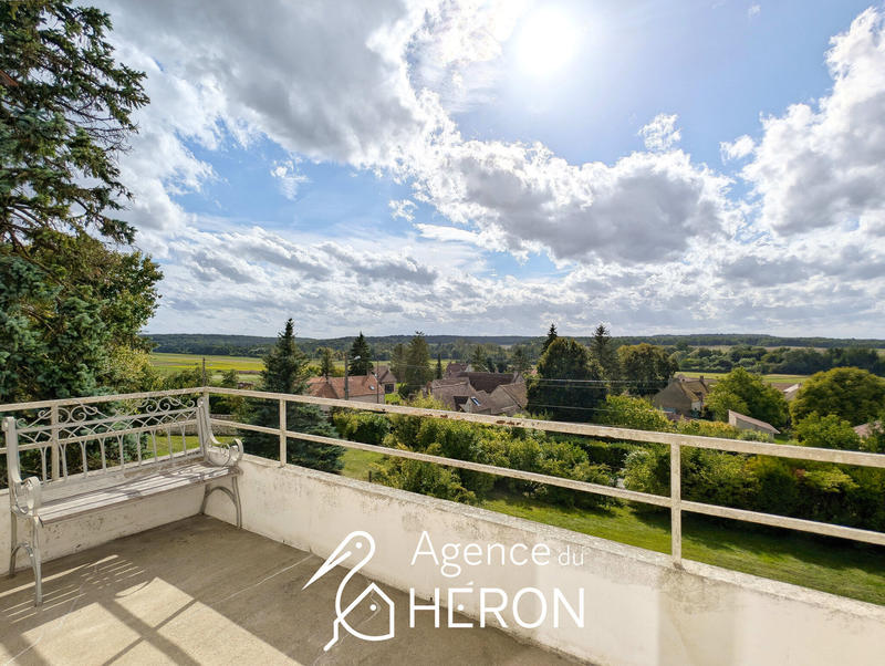 Maison - 151 m² - 7 pièces