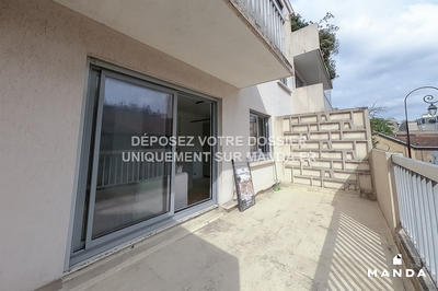 Studio - 27 m² - 1 pièce