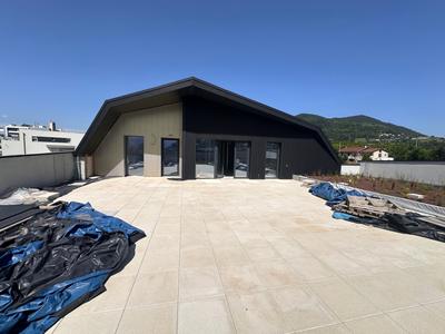 Local d'activités - 80 m²