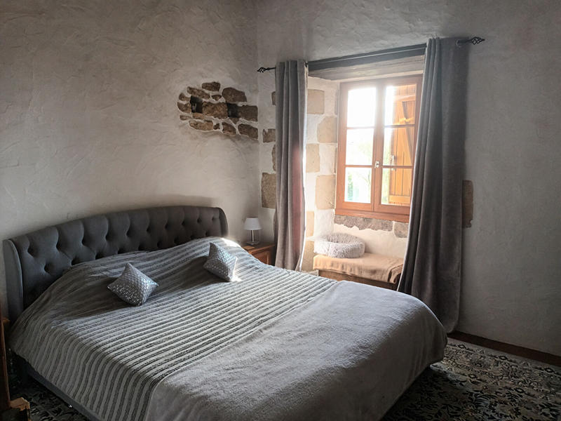 Maison - 350 m² - 4 pièces