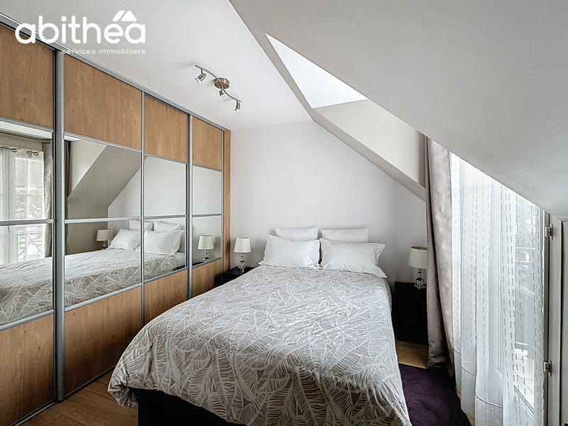 Maison - 98 m² - 6 pièces