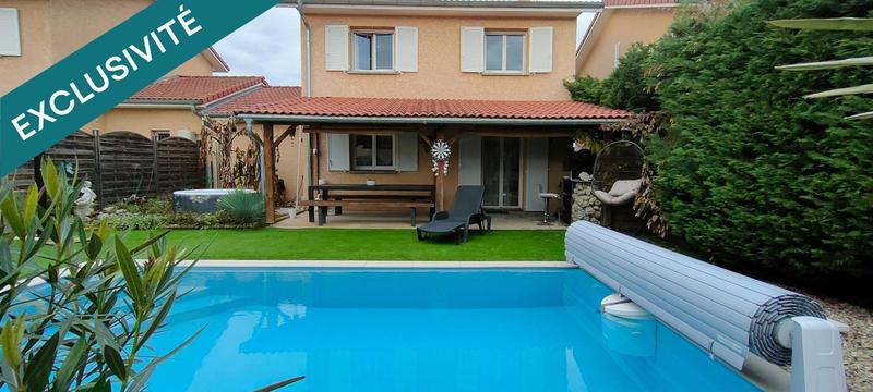 Maison - 90 m² - 5 pièces