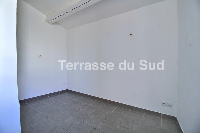 Immeuble - 84 m² - 5 pièces