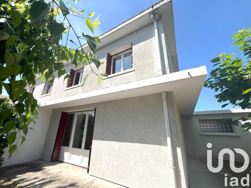 Maison - 95 m² - 5 pièces