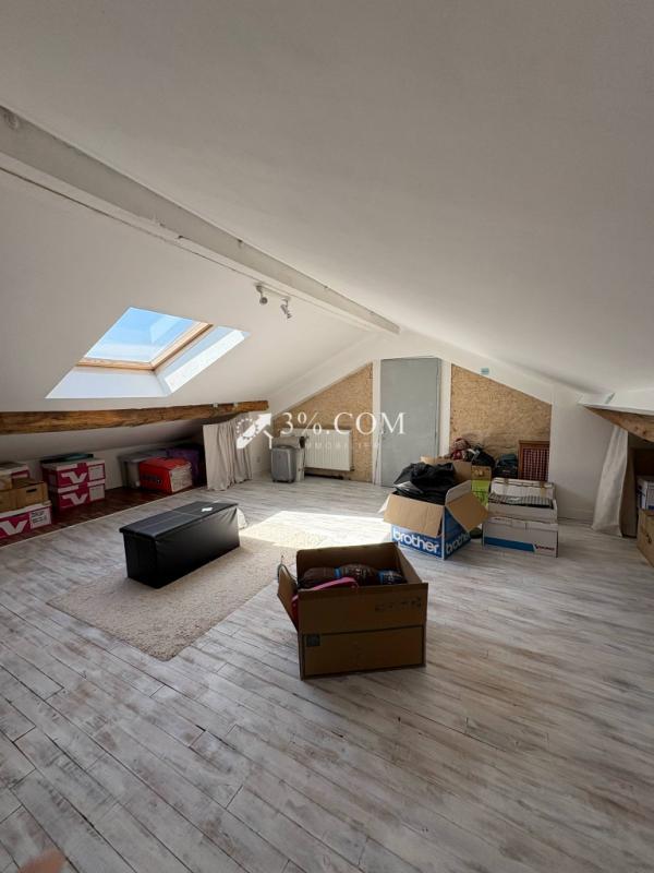 Maison - 258 m² - 10 pièces