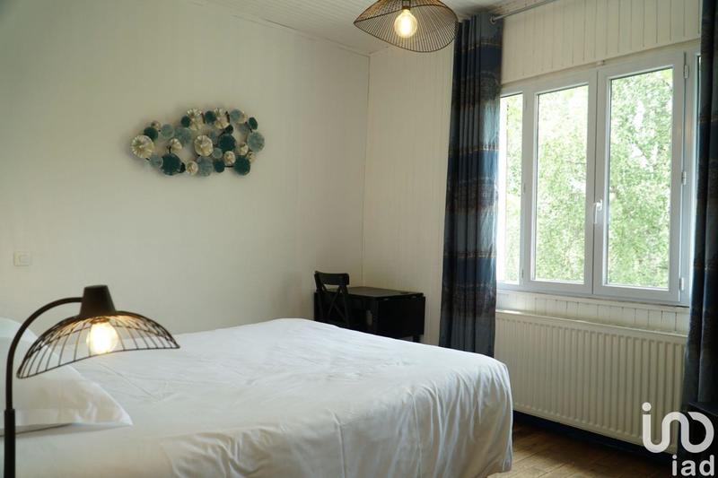 Local commercial - 737 m²