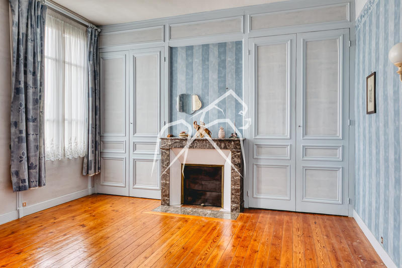 Maison - 165 m² - 6 pièces