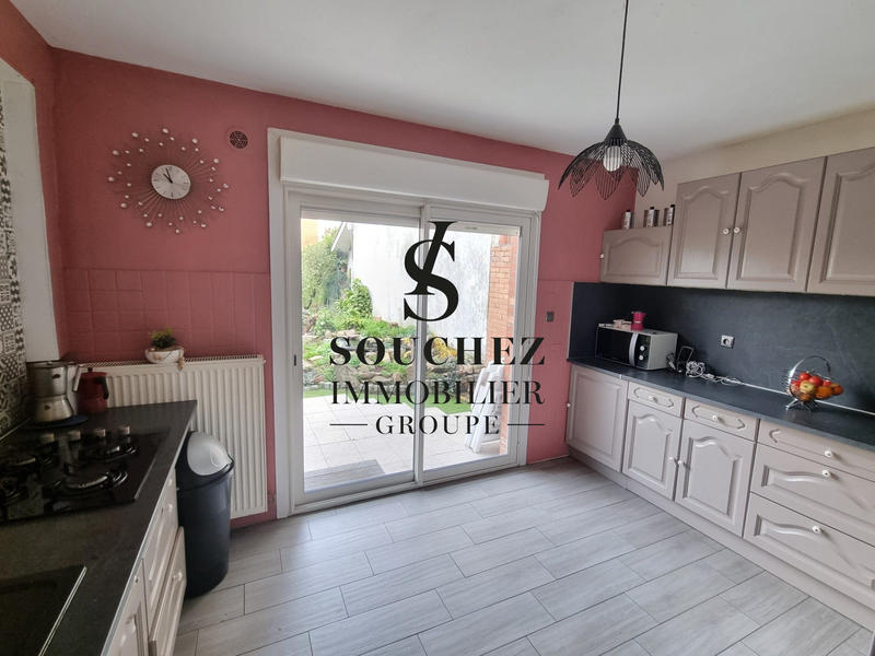 Maison - 102 m² - 5 pièces