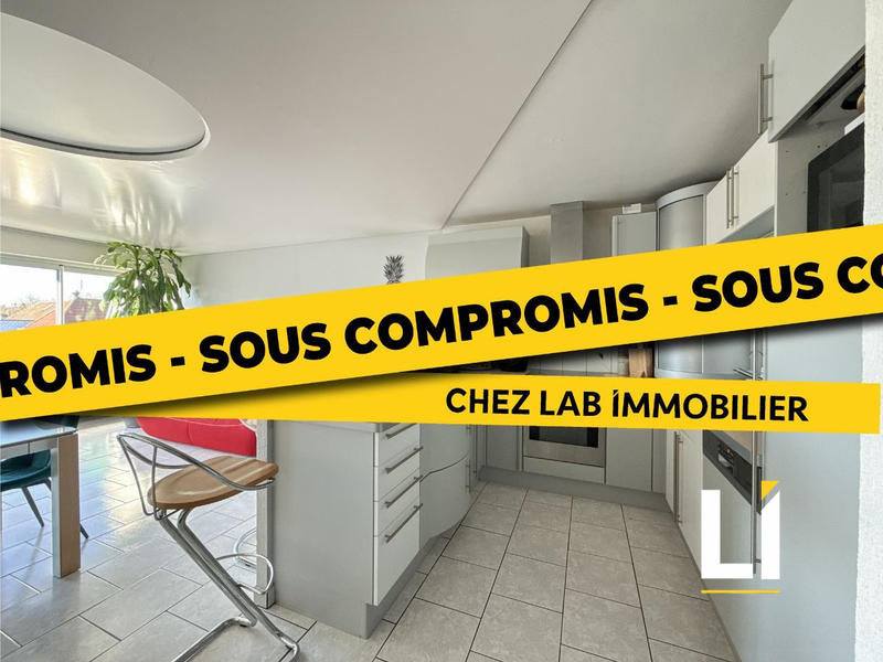 Appartement - 98 m² - 4 pièces