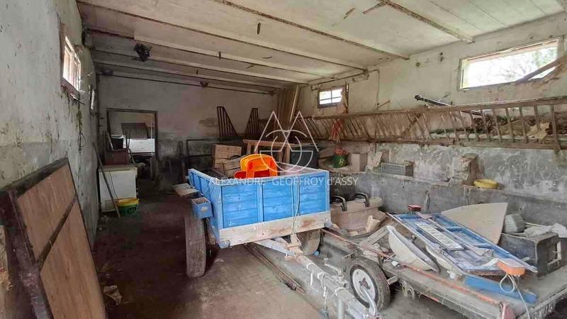 Corps de ferme - 600 m² - 15 pièces