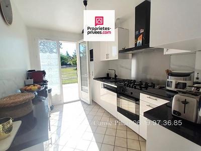 Maison - 84 m² - 5 pièces