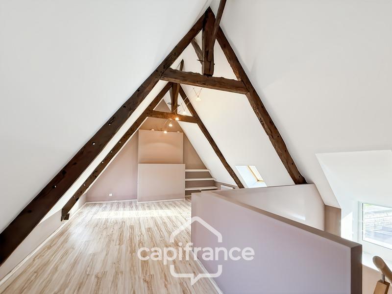 Maison - 298 m² - 10 pièces