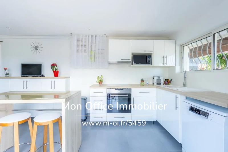 Maison - 175 m² - 6 pièces