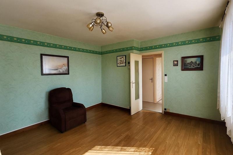 Maison - 92 m² - 4 pièces