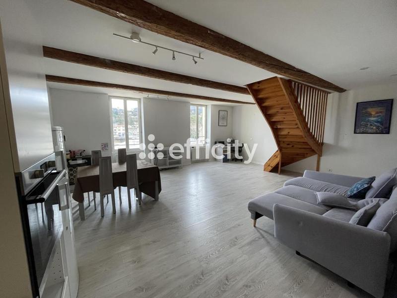 Appartement - 110 m² - 5 pièces